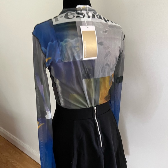 Brand new sheer top - Picture 4 of 5